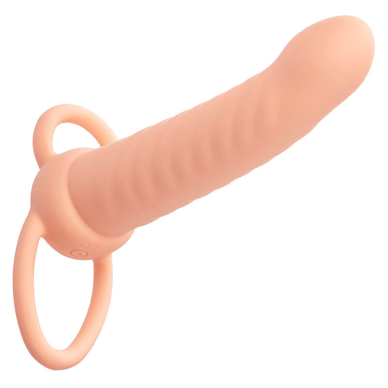 CALEXOTICS - MAXX RIBBED DUAL PENETRATOR 10 VIBRAÇÕES CARNE