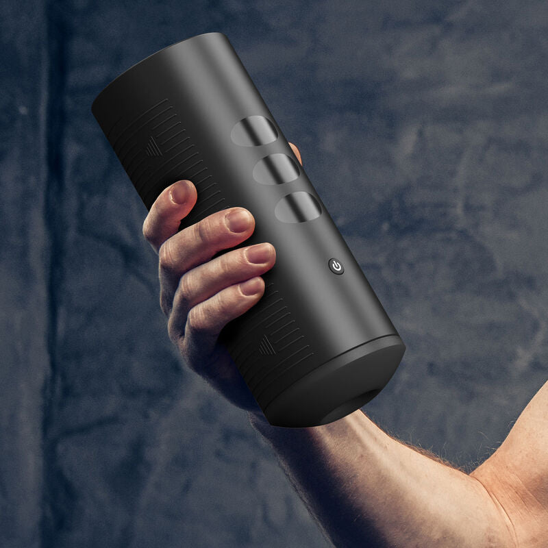 KIIROO - MASTURBADOR TECNOLÓGICO TITAN